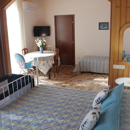 Soffio Del Libeccio B&B Syracuse Exterior foto